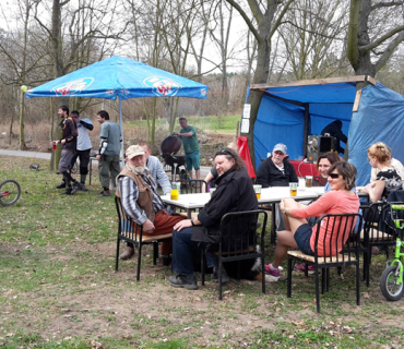 2015, duben: Fotbalová benefice